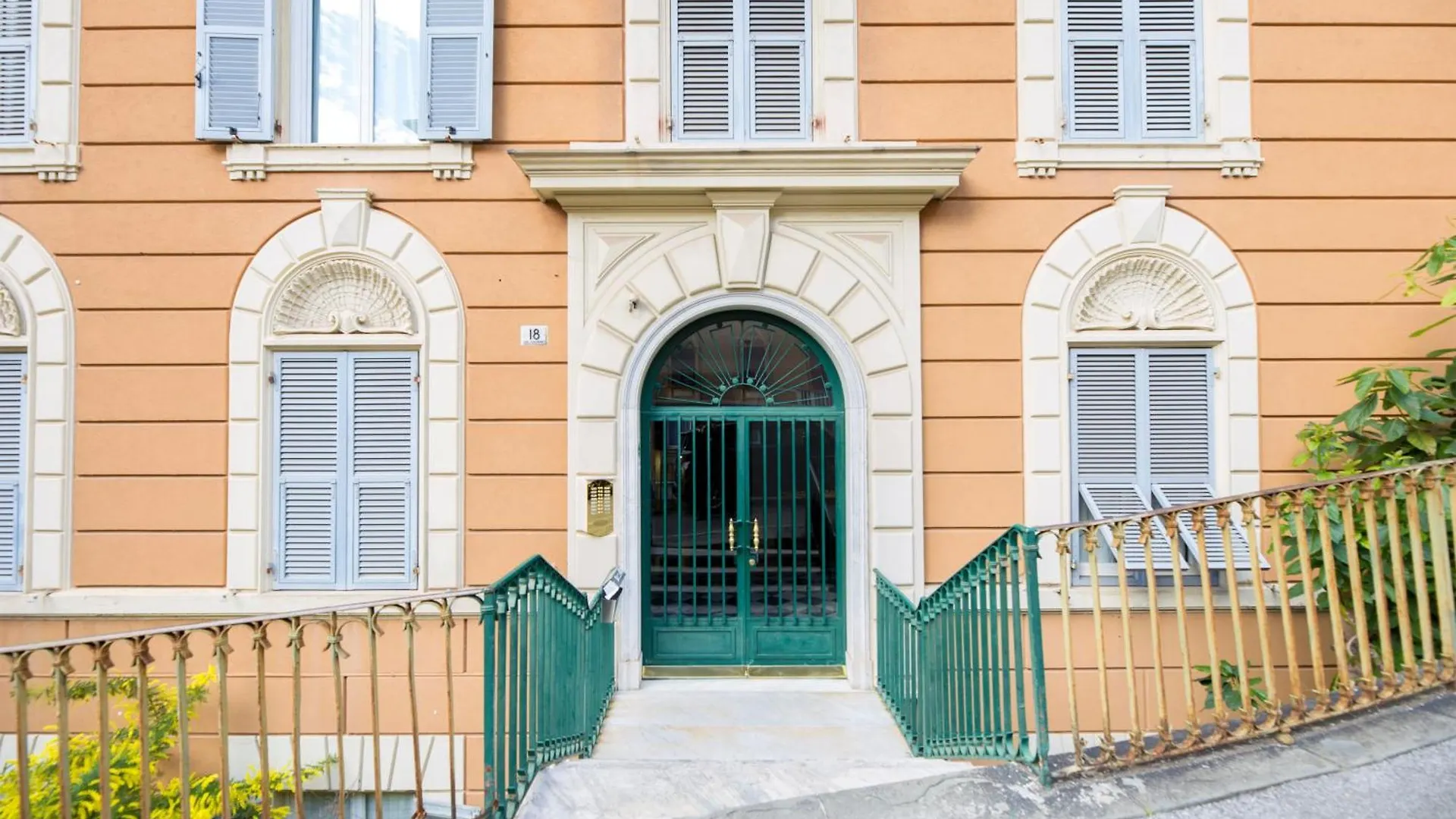 Casaviva-Modern Elegant Trilo In Genova Castelletto Apartment